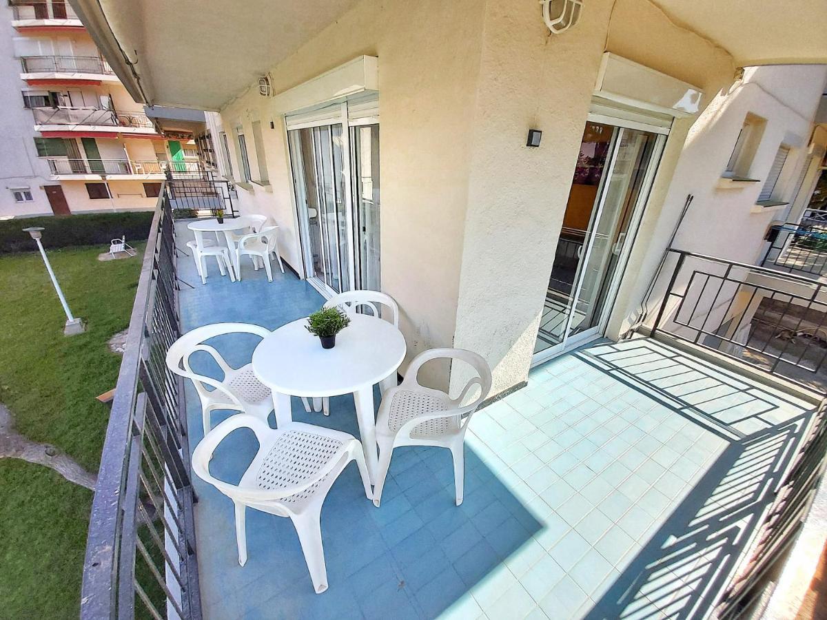 Apartamentos Casanostra Salou Exteriör bild